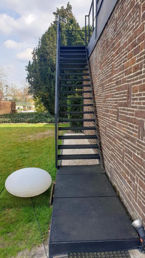 ハッセルトModern Stylisch Loftアパートメント エクステリア 写真